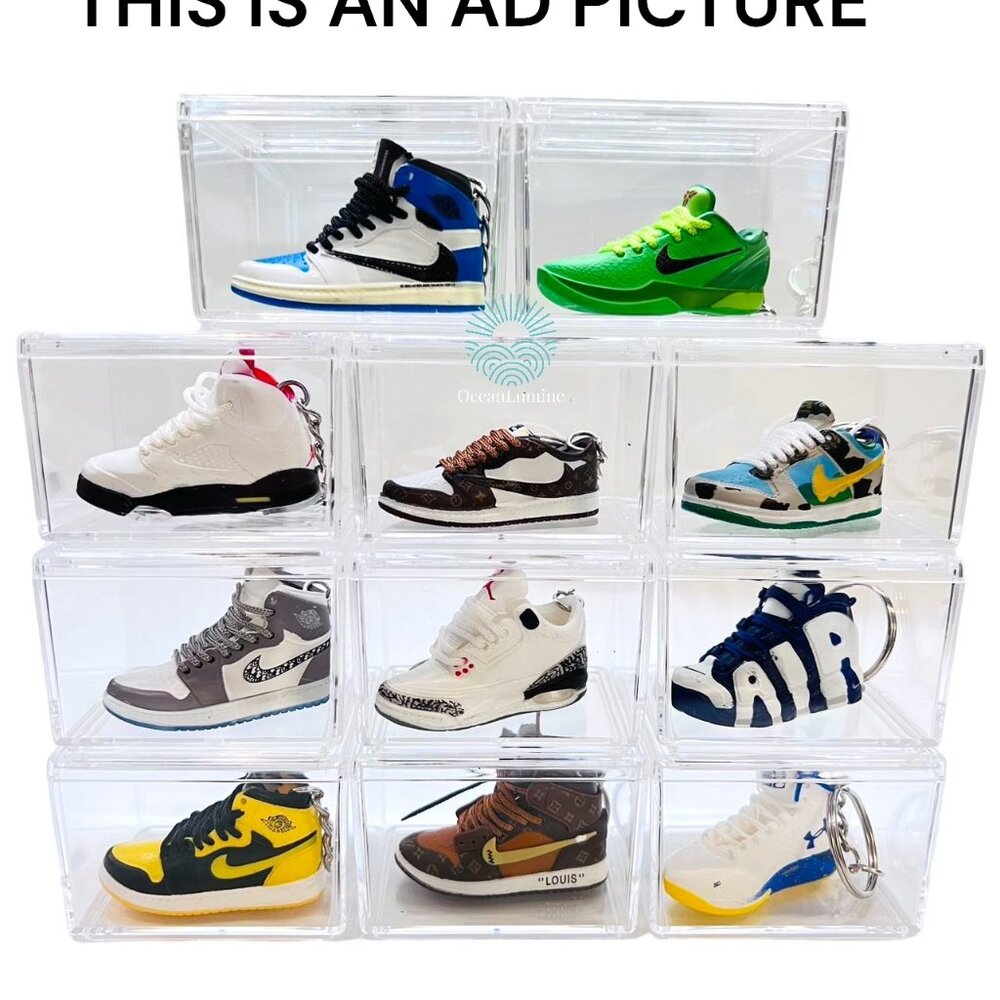 Mini Fashion Luxury Shoe Keychain, A Pair With Matching Shoe Box - Picture 3 of 6